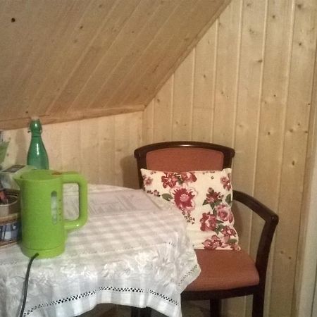Le Hameau Aux Escargots Bed & Breakfast Bernon Exterior photo